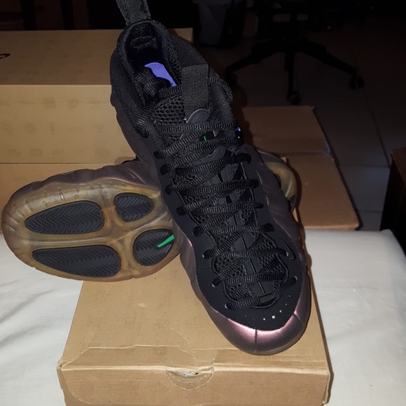 Nike Other - Nike Foampisite pro